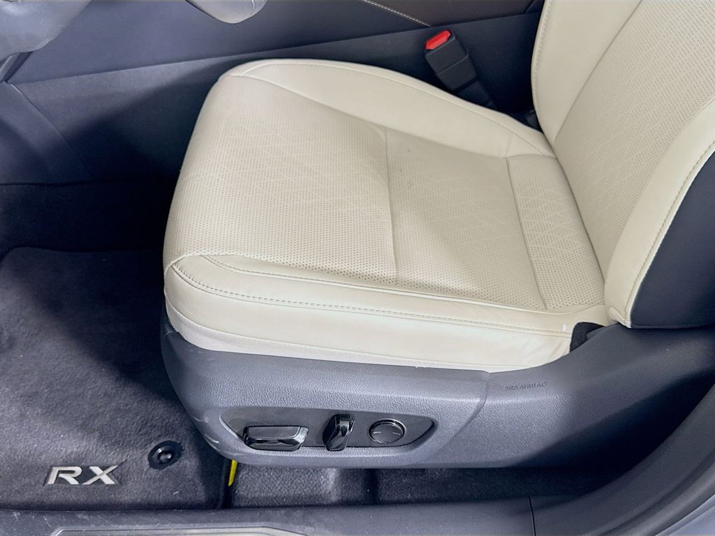 Thumbnail: 2024 Lexus RX - 19