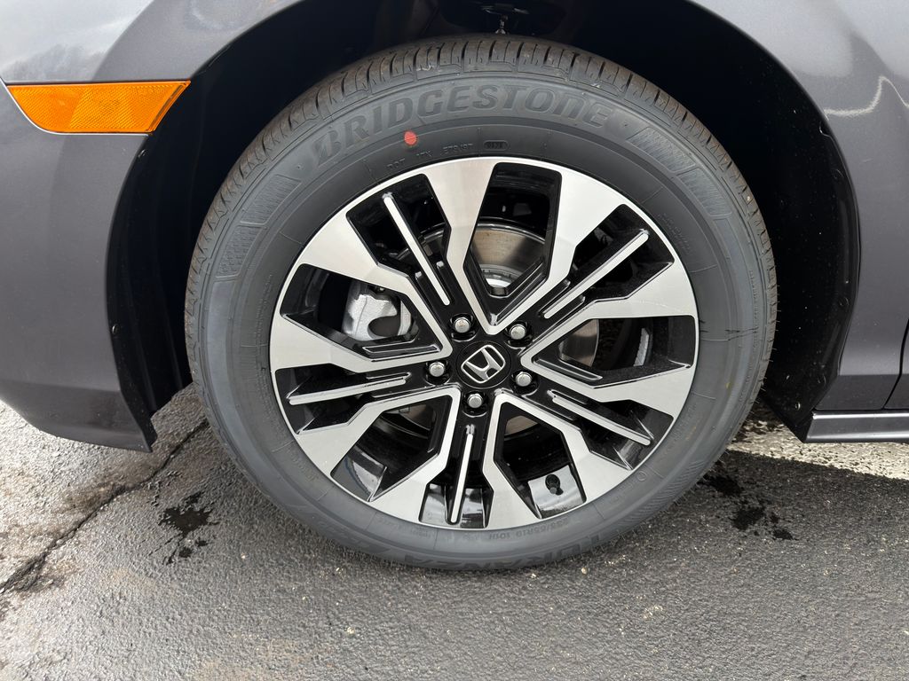 Thumbnail: 2026 Honda Odyssey - 10