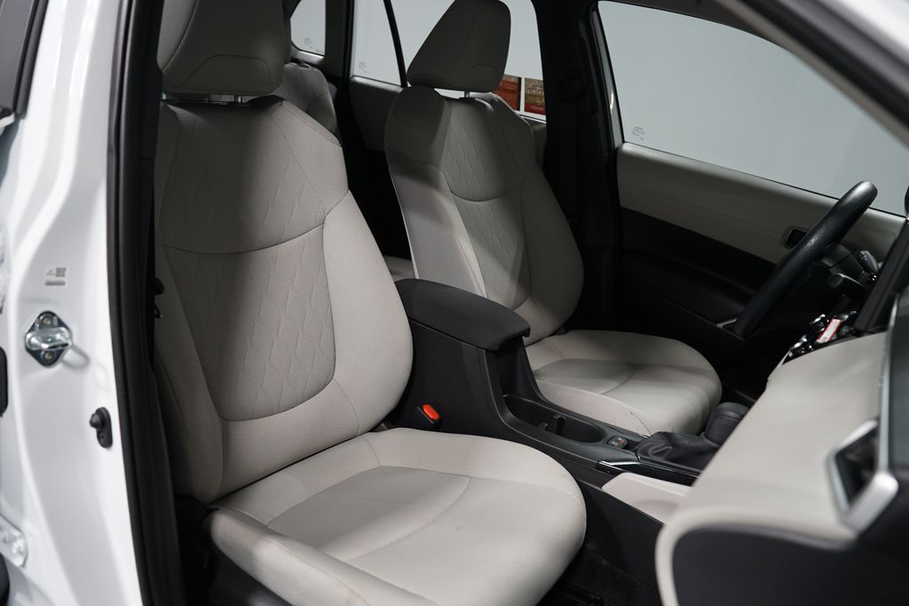 Thumbnail: 2025 Toyota Corolla Cross - 25