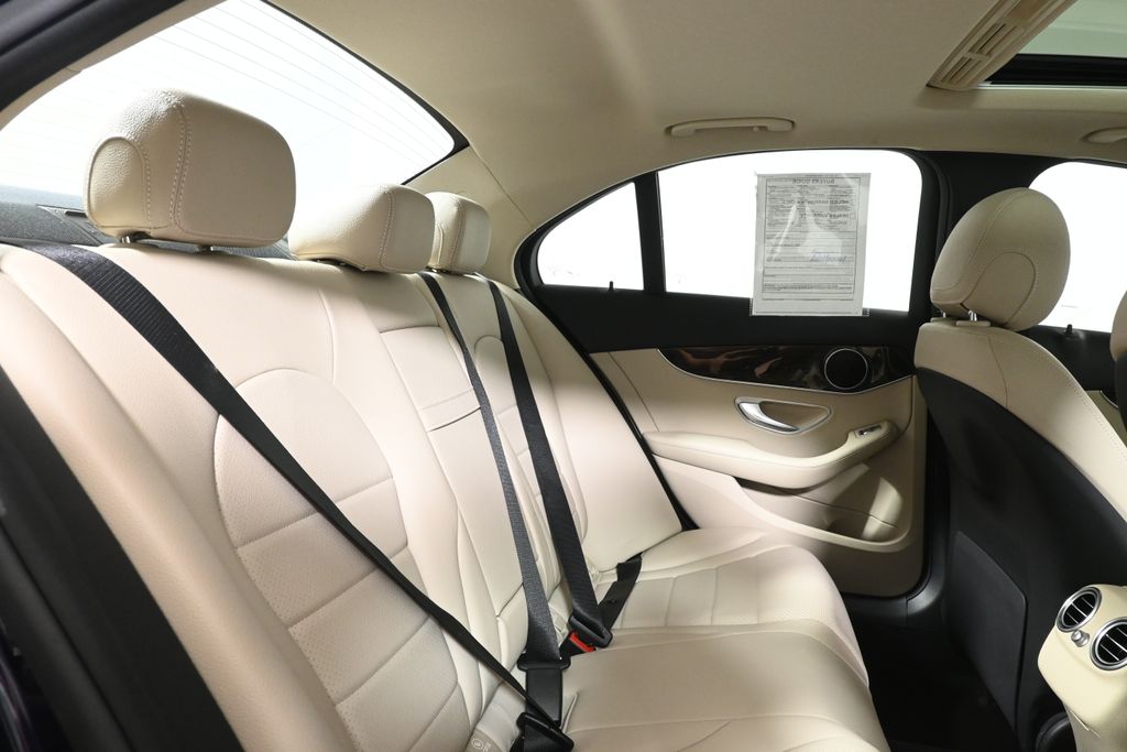 Thumbnail: 2019 Mercedes-Benz C-Class - 31
