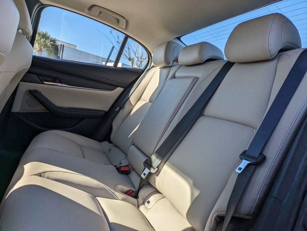 2025 Mazda Mazda3 2.5 S Preferred Package photo