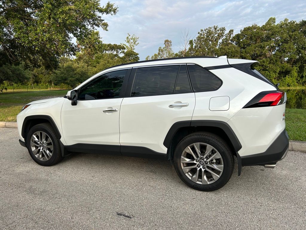 2024 Toyota RAV4 Limited 3