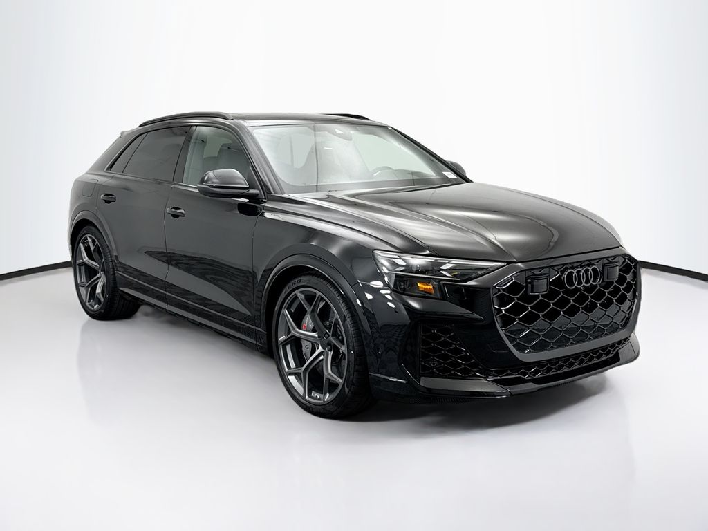 Thumbnail: 2026 Audi RS Q8 - 3