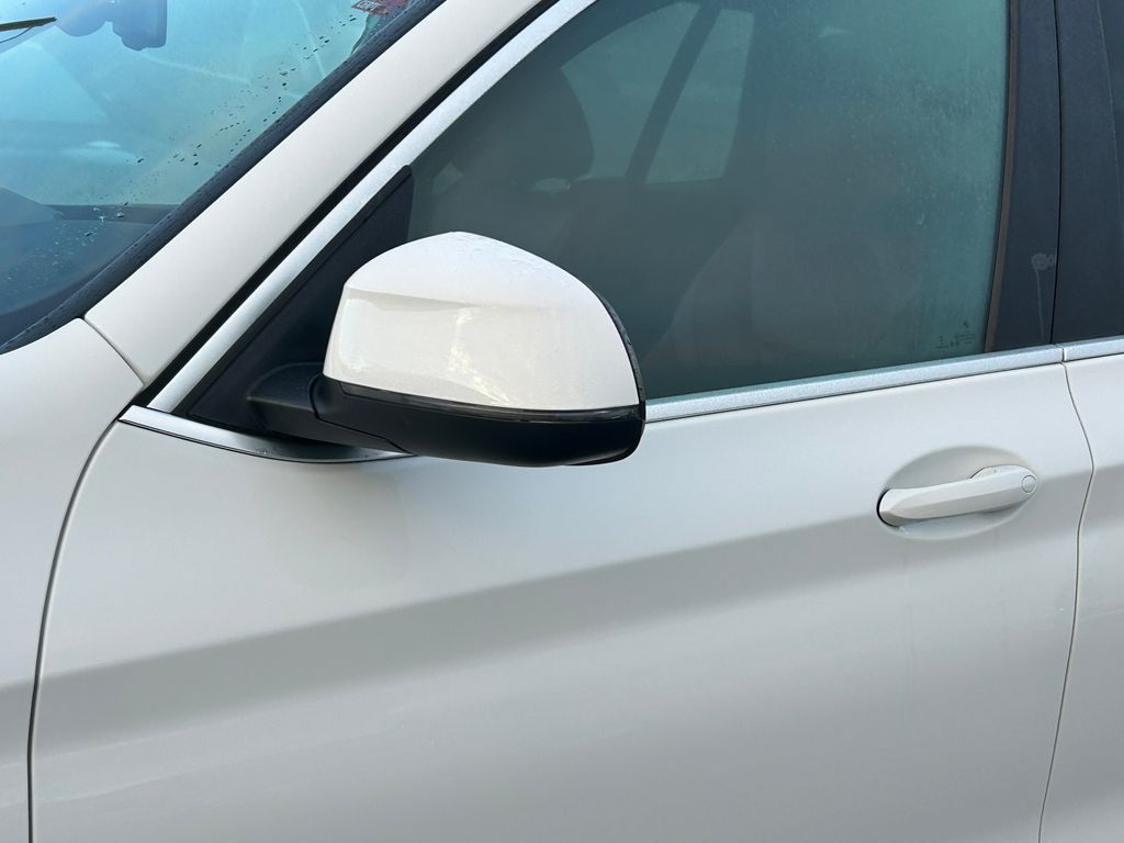 Thumbnail: 2023 BMW X3 - 10