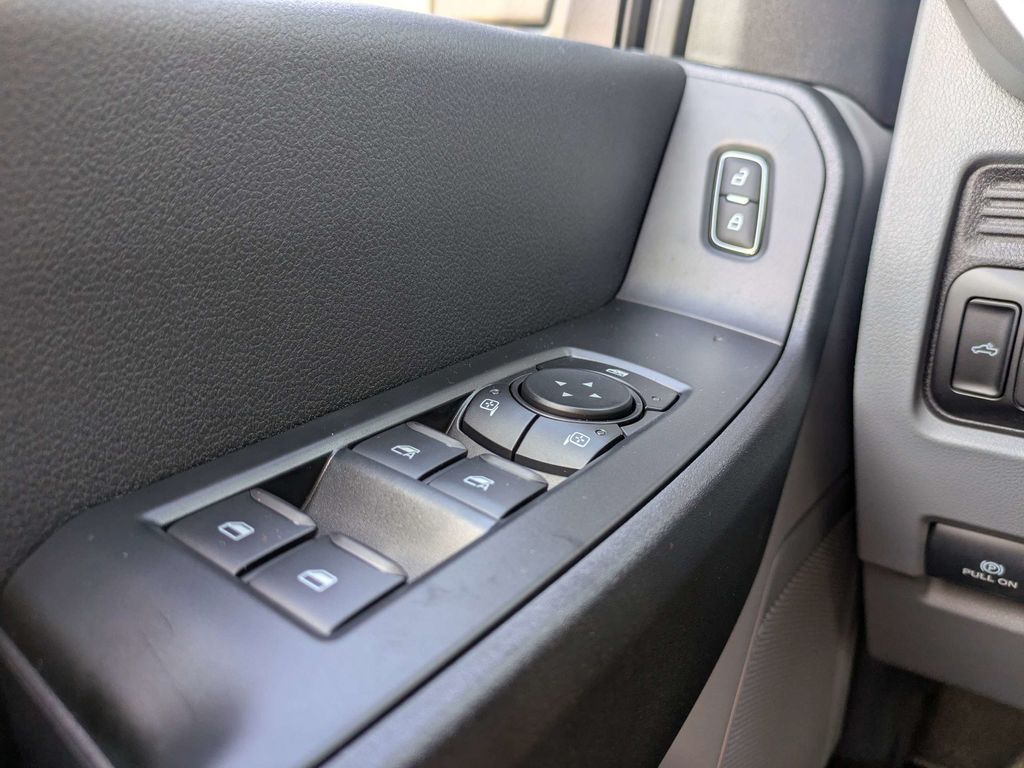 2027 Ford F-250 Super Duty XL