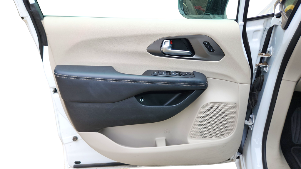 2024 Chrysler Pacifica Hybrid