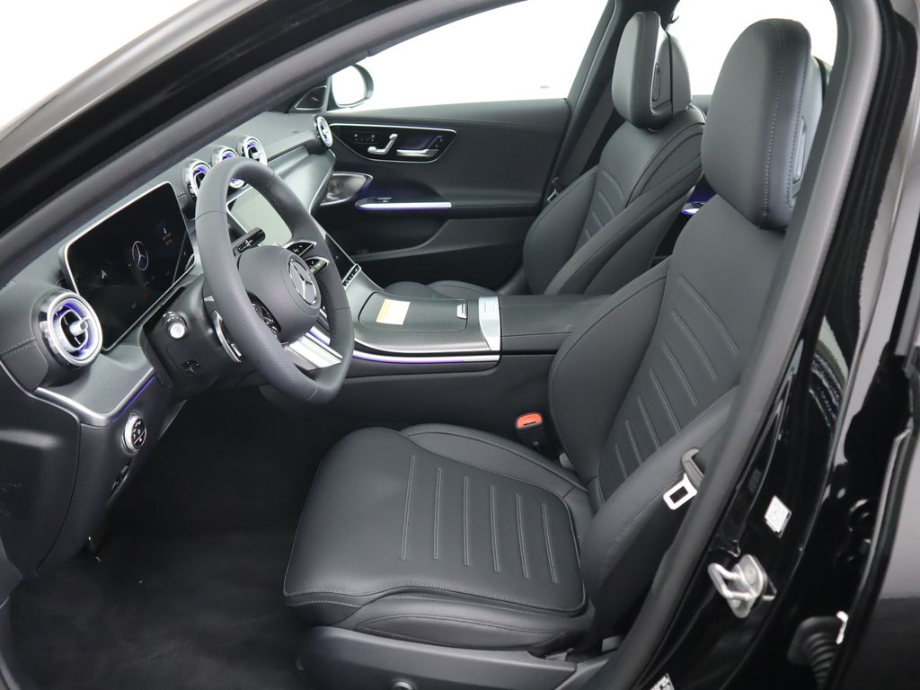 Thumbnail: 2025 Mercedes-Benz C-Class - 20