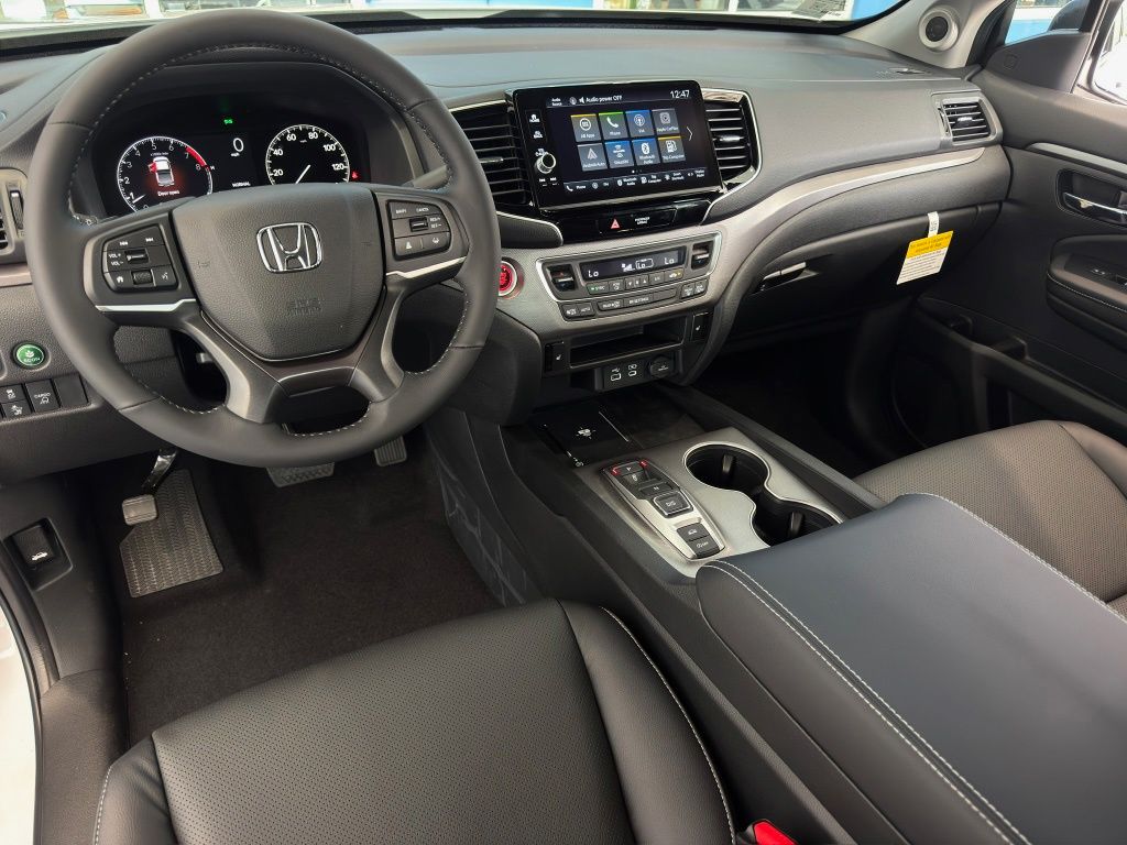 2026 Honda Ridgeline RTL White at Classic Honda Galveston