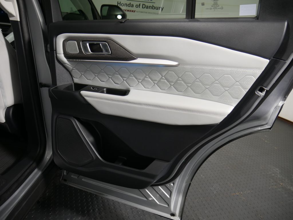 Thumbnail: 2025 Ford Explorer - 8