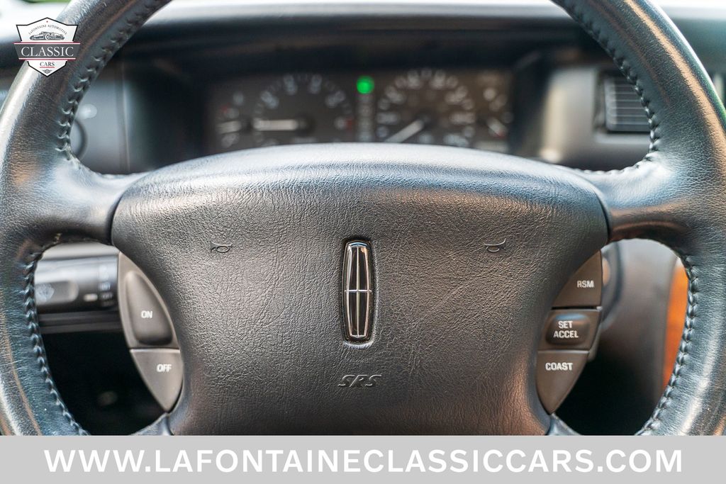 1997 Lincoln Mark VIII 77