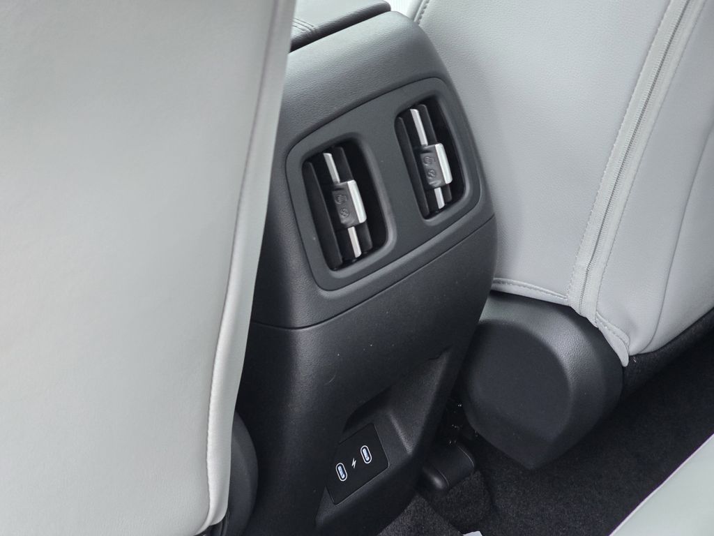 New 2026 White Hyundai SEL image 14