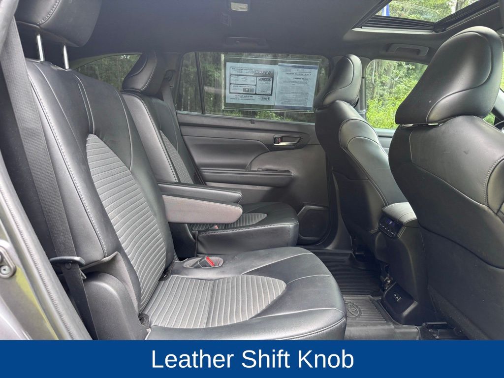2022 Toyota Highlander XSE