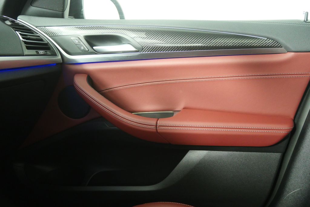 Thumbnail: 2023 BMW X4 - 30