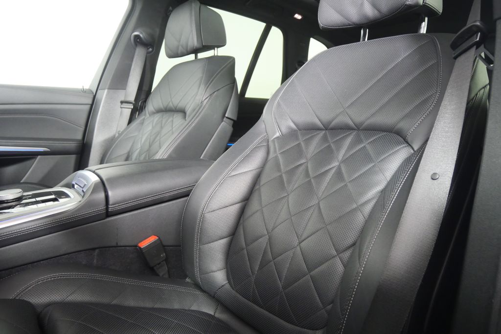 Thumbnail: 2024 BMW X5 - 10