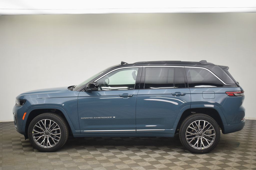 new 2026 Jeep Grand Cherokee car, priced at $58,046