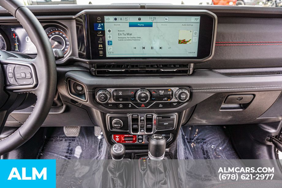 2025 Jeep Wrangler 4-Door Rubicon - Photo 42