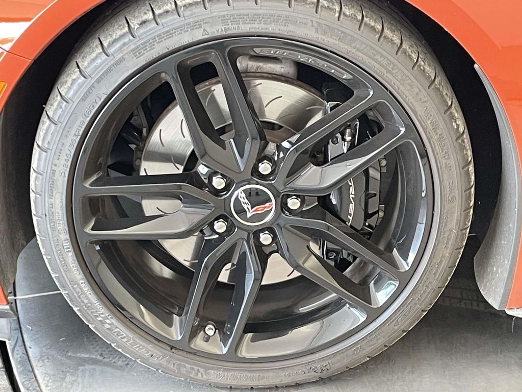 2015 Chevrolet Corvette Stingray Z51 - 10