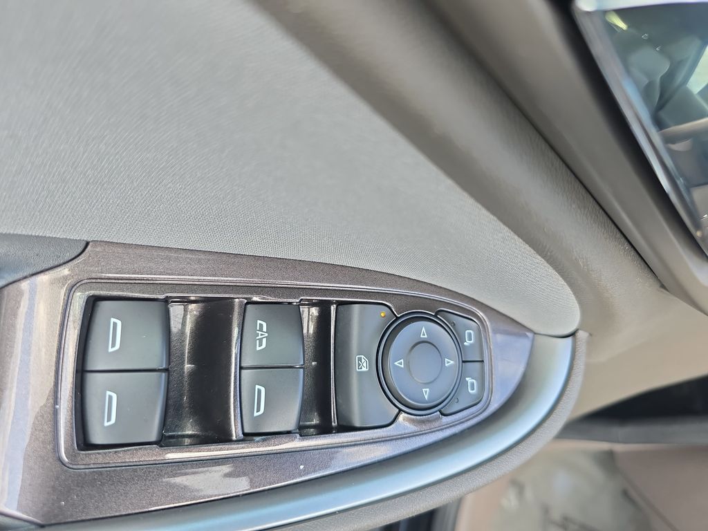 Used 2025 Chevrolet Malibu Sedan