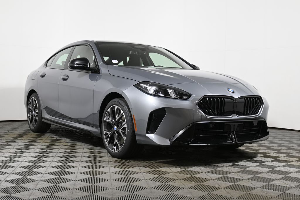 Thumbnail: 2026 BMW 2 Series - 9