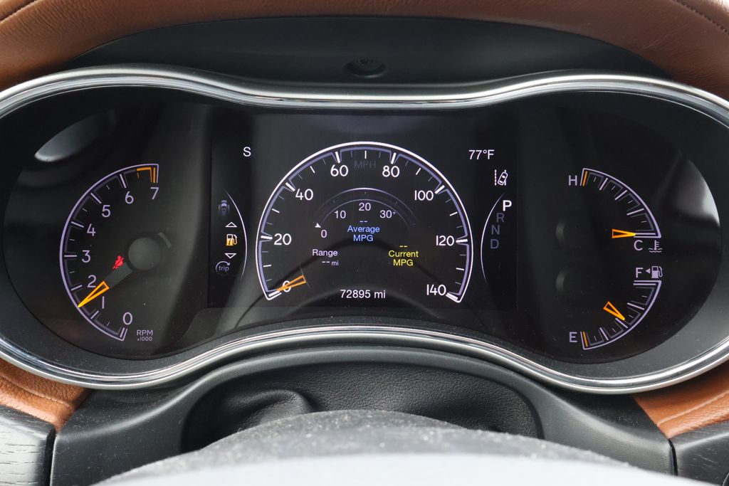 Thumbnail: 2019 Jeep Grand Cherokee - 20