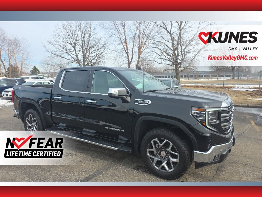 2024 GMC Sierra 1500 SLT Crew Cab 4WD