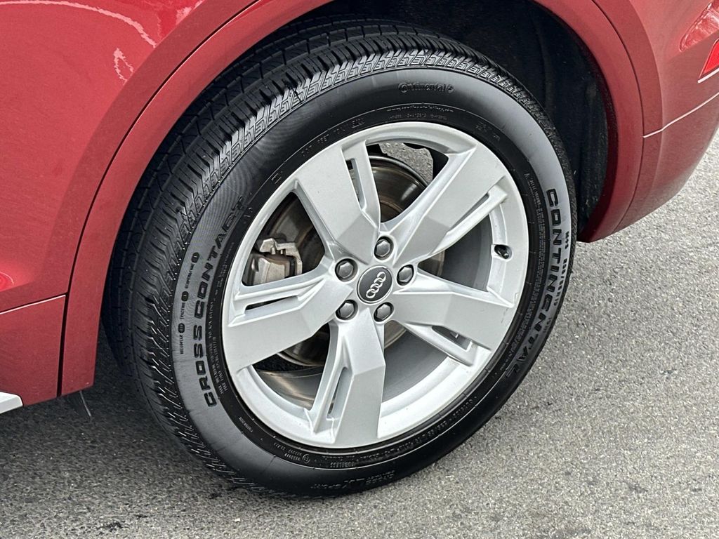 Thumbnail: 2019 Audi Q5 - 16