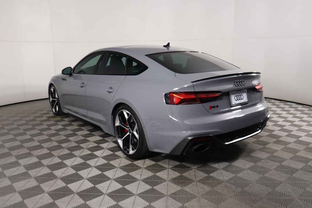 2025 Audi RS 5  7