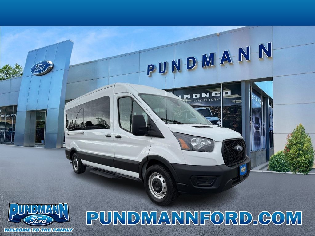 Oxford White 2025 Ford Transit Passenger Van Rear-Wheel Drive Automatic