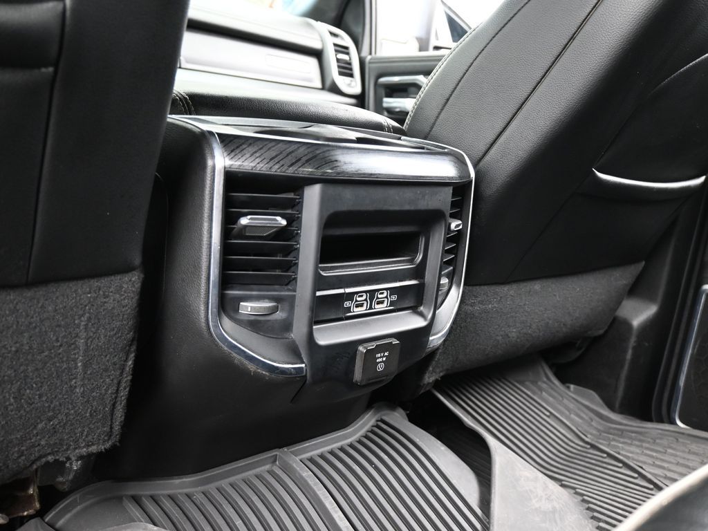 Used 2024 Diamond Black Crystal Pearlcoat Ram Laramie image 45