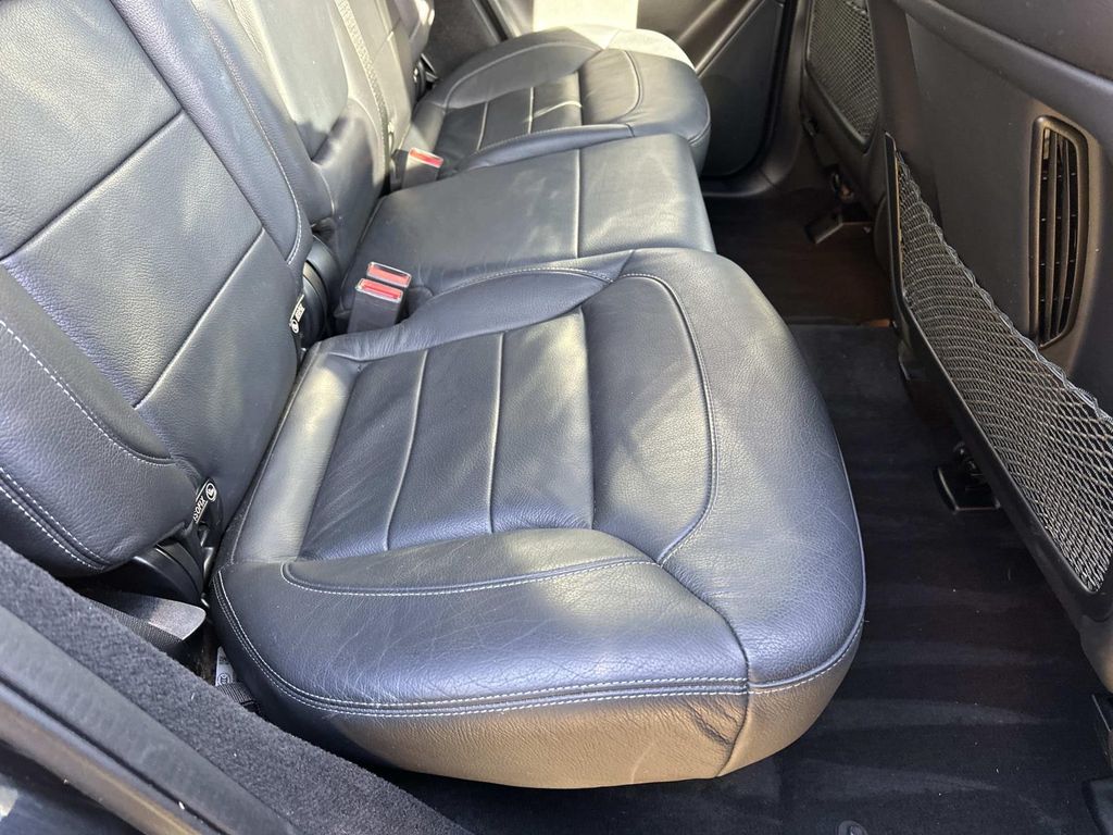 Thumbnail: 2018 Mercedes-Benz GLE - 26