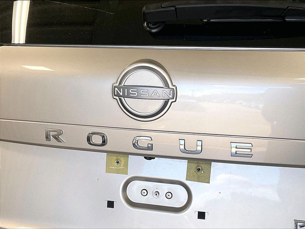 2023 Nissan Rogue — photo 29