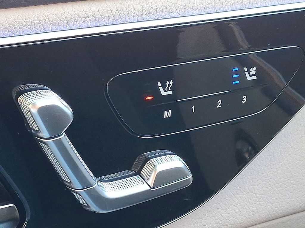 Thumbnail: 2025 Mercedes-Benz GLC - 20