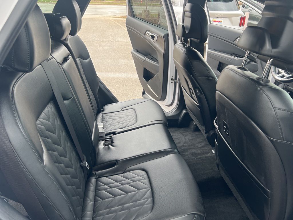 2023 Kia Sportage X-Line photo
