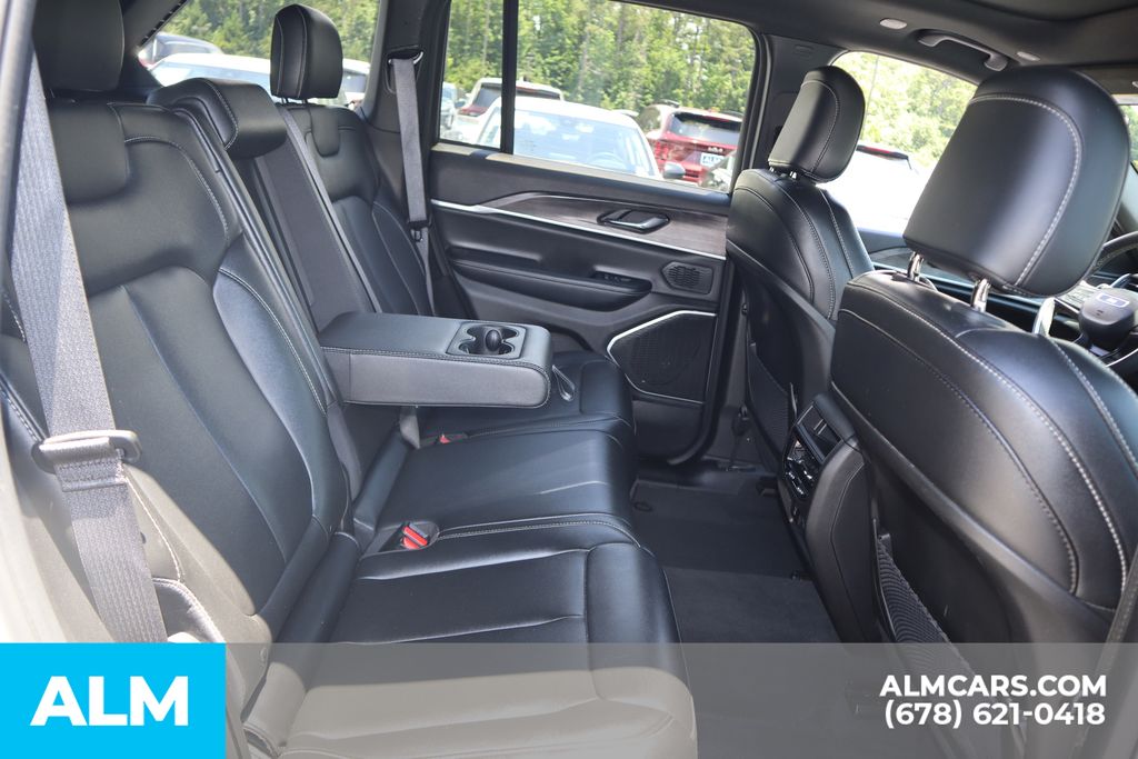 Used 2024 White Jeep 4xe image 23