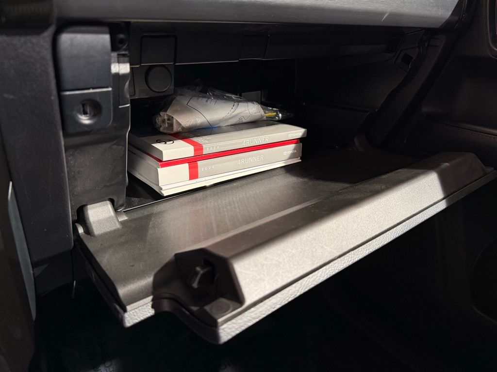 Thumbnail: 2024 Toyota 4Runner - 28