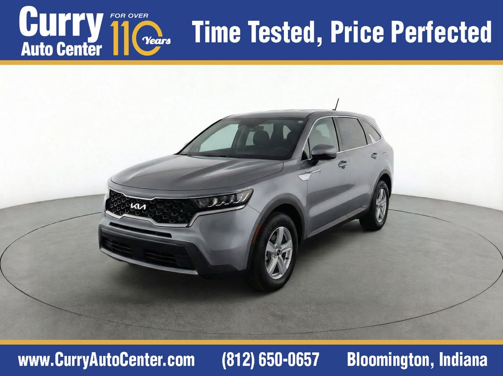 Everlasting Silver 2023 Kia Sorento LX AWD SUV / Crossover All-Wheel Drive 8-Speed Automatic