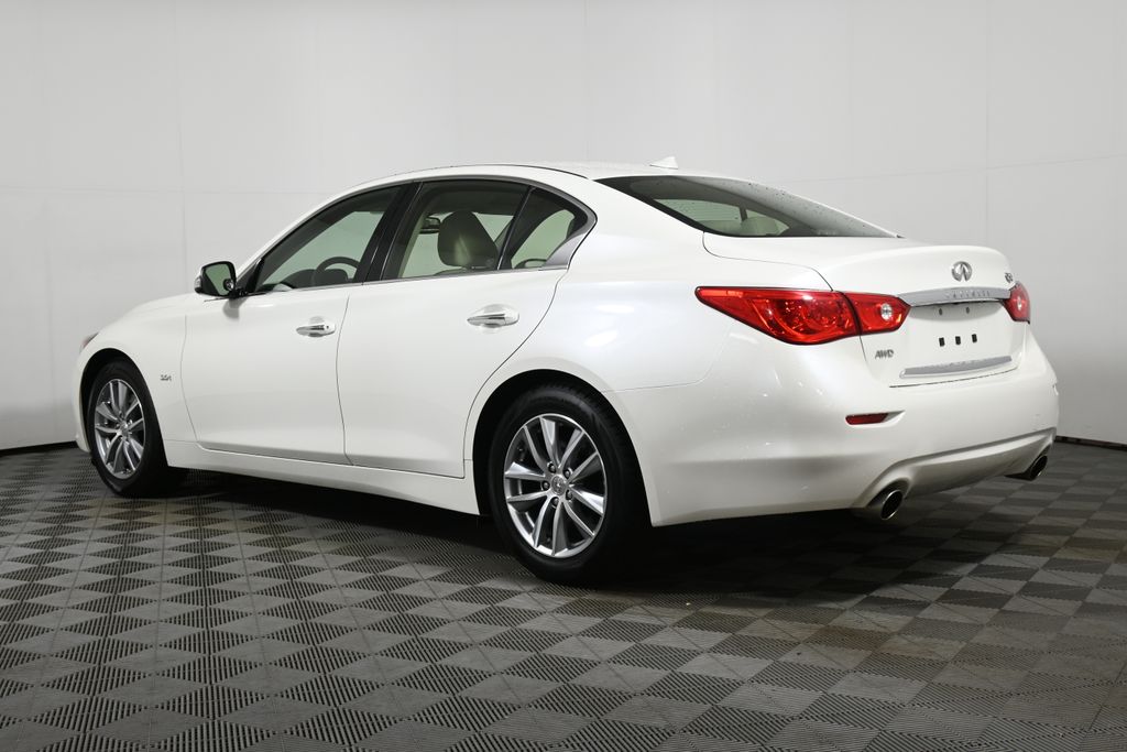 2017 INFINITI Q50 Premium 5