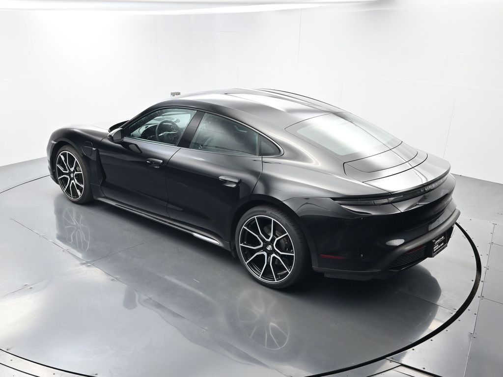 Certified Used 2025 Black Porsche  image 33