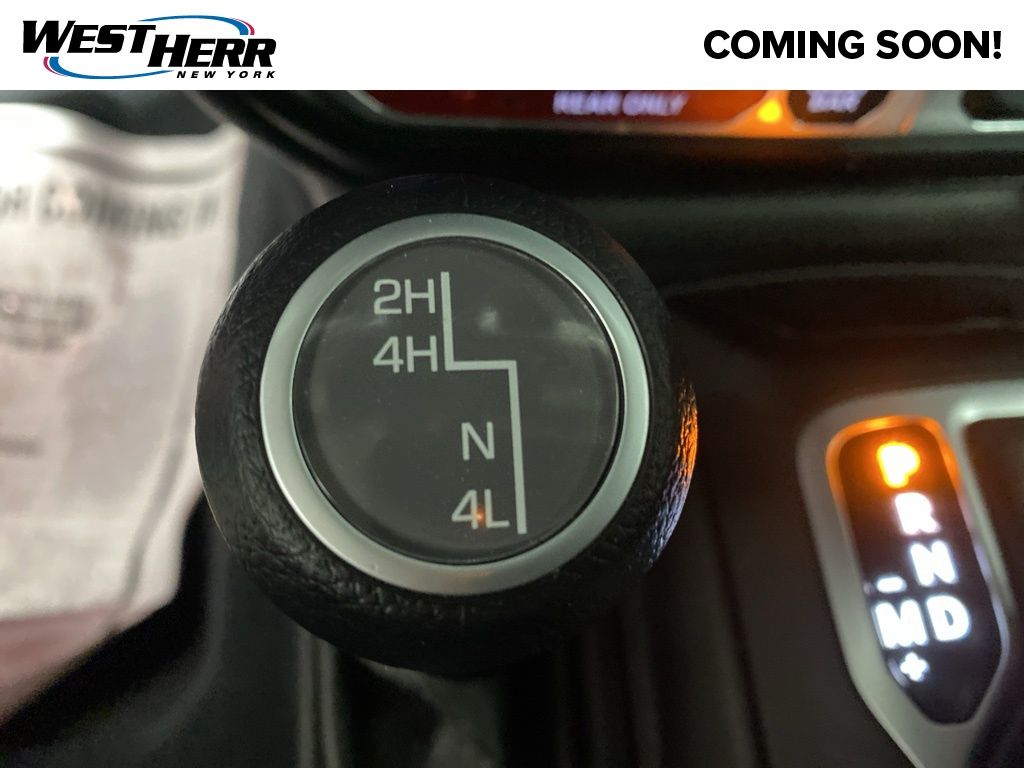 Certified Used 2024 Red Jeep Rubicon image 9