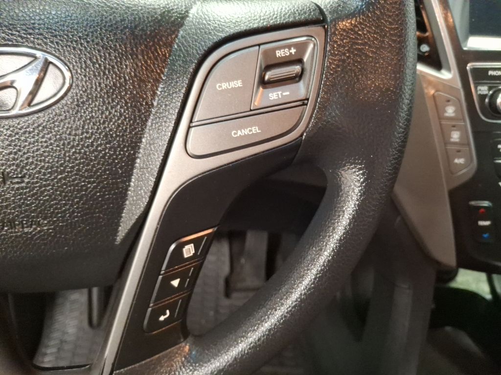Used 2017 Hyundai Santa Fe SUV