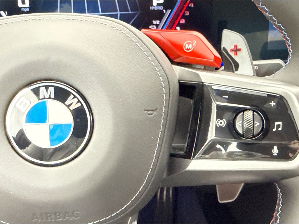 Thumbnail: 2027 BMW M5 - 12