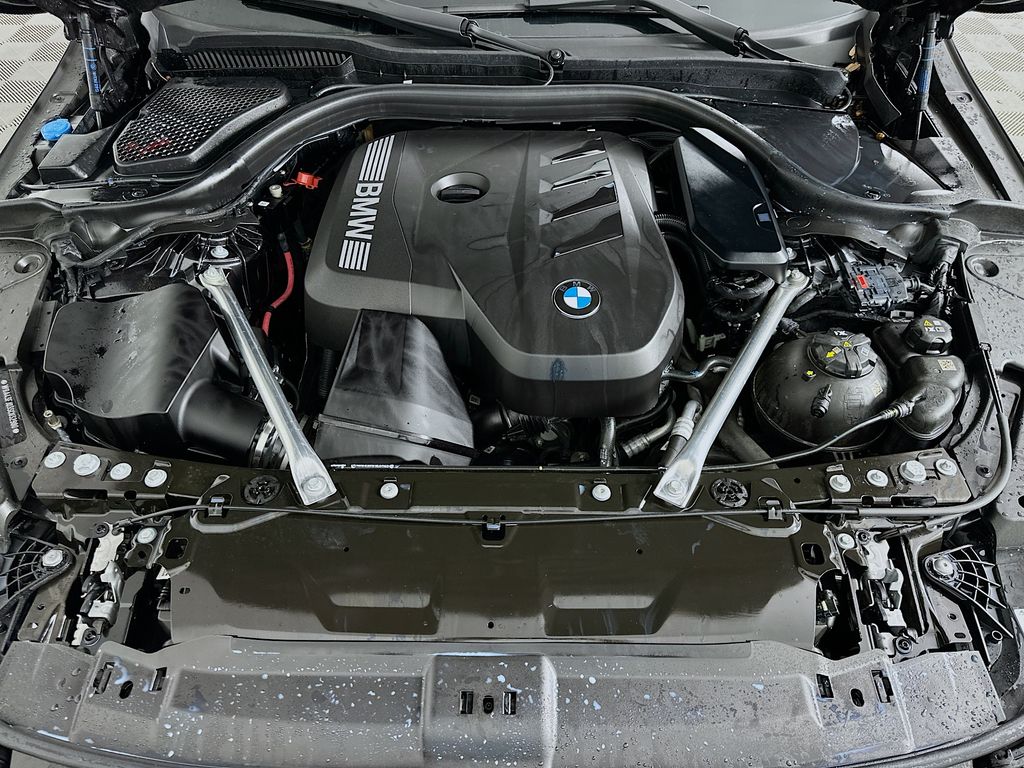 Thumbnail: 2025 BMW 5 Series - 31