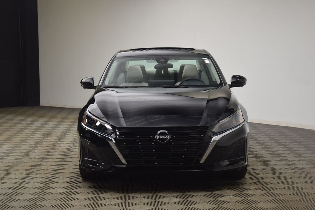 used 2023 Nissan Altima car, priced at $23,600