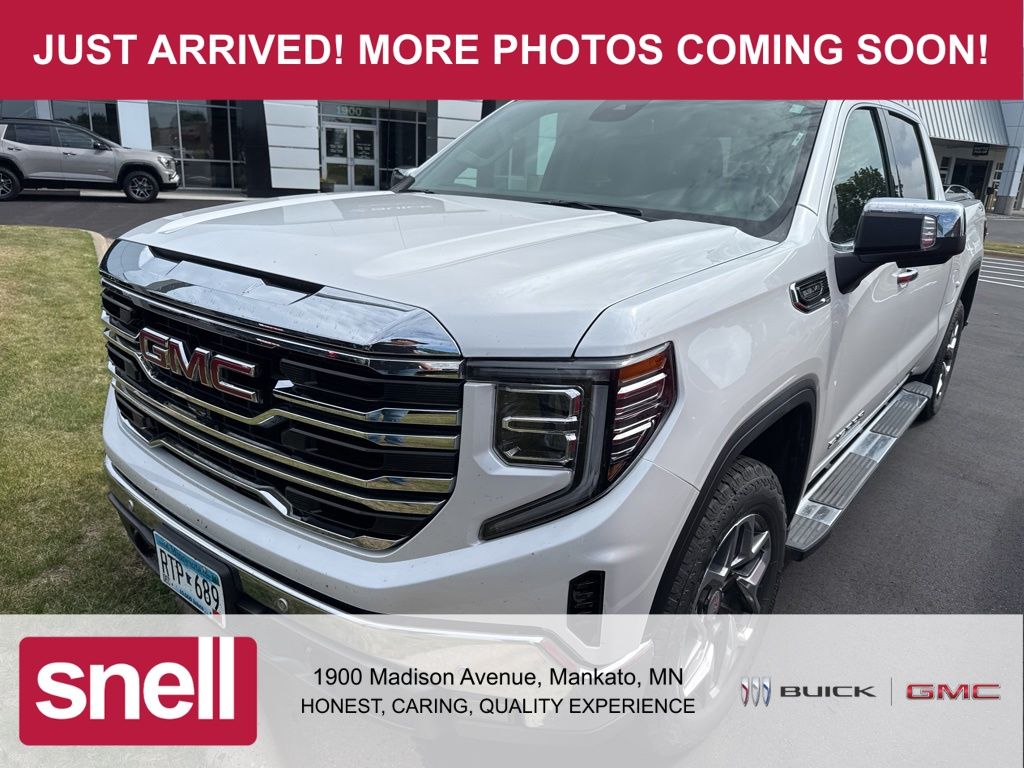 2025 GMC Sierra 1500 SLT Crew Cab 4WD