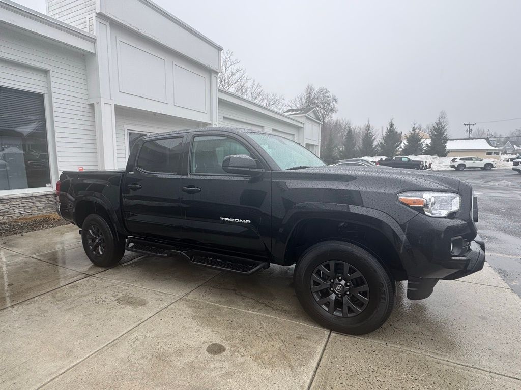 Black 2023 Toyota Tacoma SR5 V6 Double Cab 4WD Pickup Truck Four-Wheel Drive 6-Speed Automatic