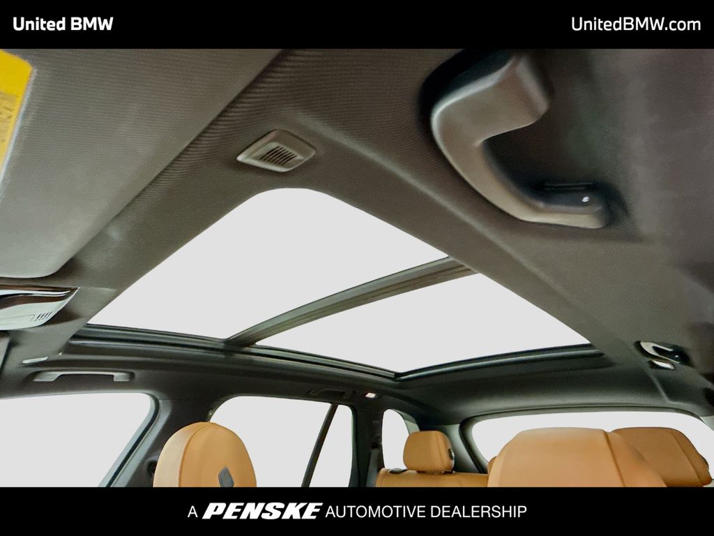 Thumbnail: 2021 BMW X5 - 19