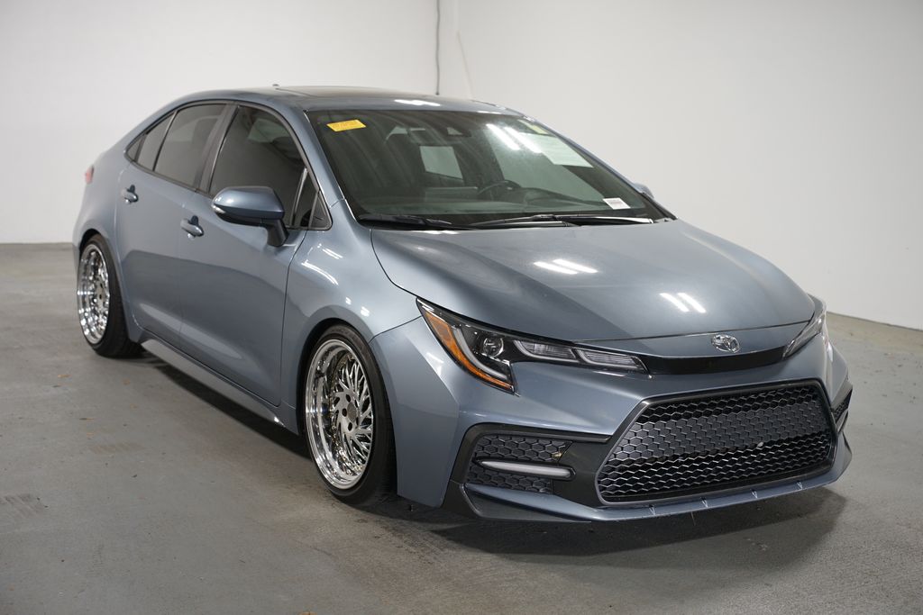 Thumbnail: 2022 Toyota Corolla - 3