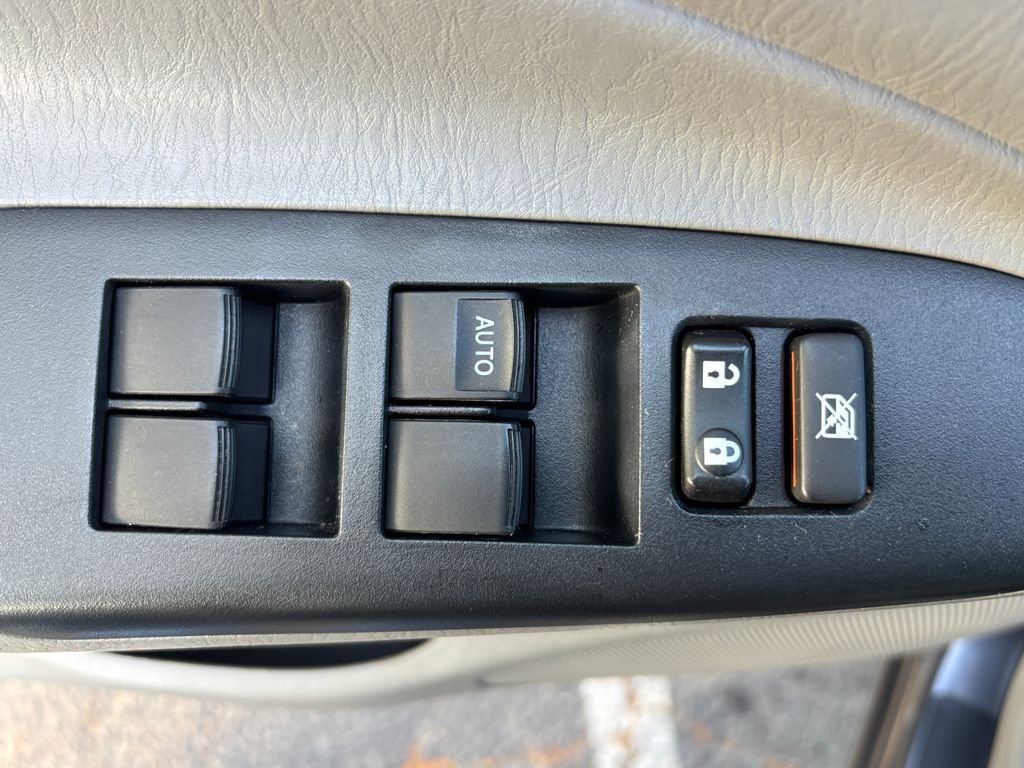 Thumbnail: 2014 Toyota Tacoma - 23