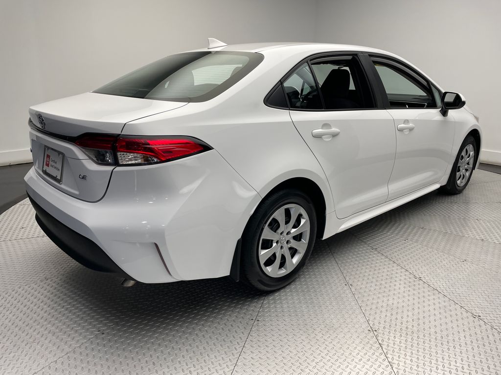 2023 Toyota Corolla LE 5
