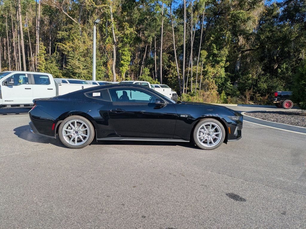 2025 Ford Mustang GT Premium Fastback